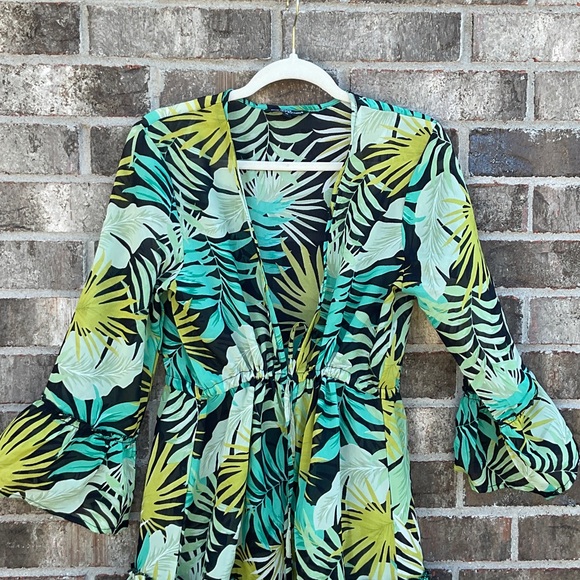 Take 50% OFF- Club Z Collection Tropical Leaf Print Dress, Size-M - Picture 3 of 11